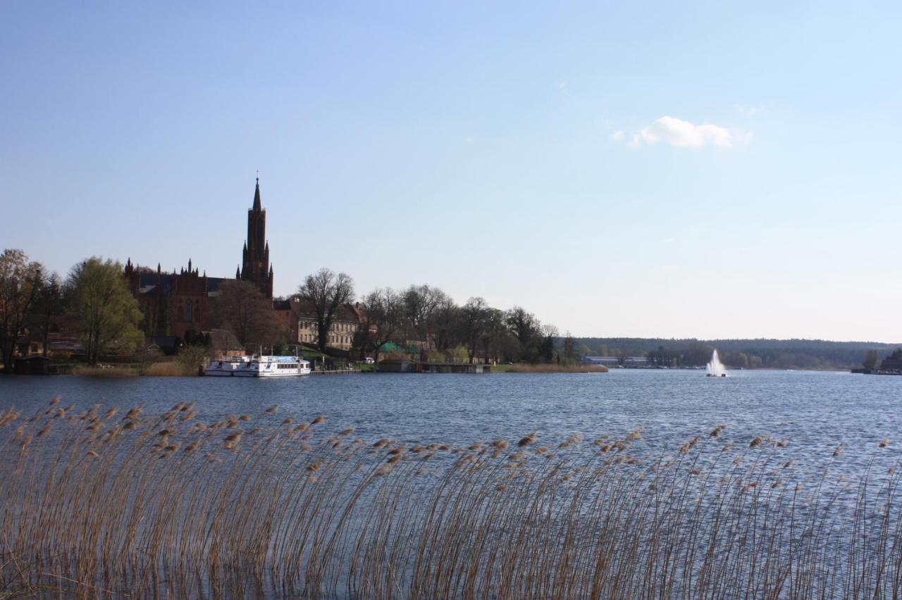 Ferienwohnungen Wassergrundstueck Malchow Malchow  Exterior foto